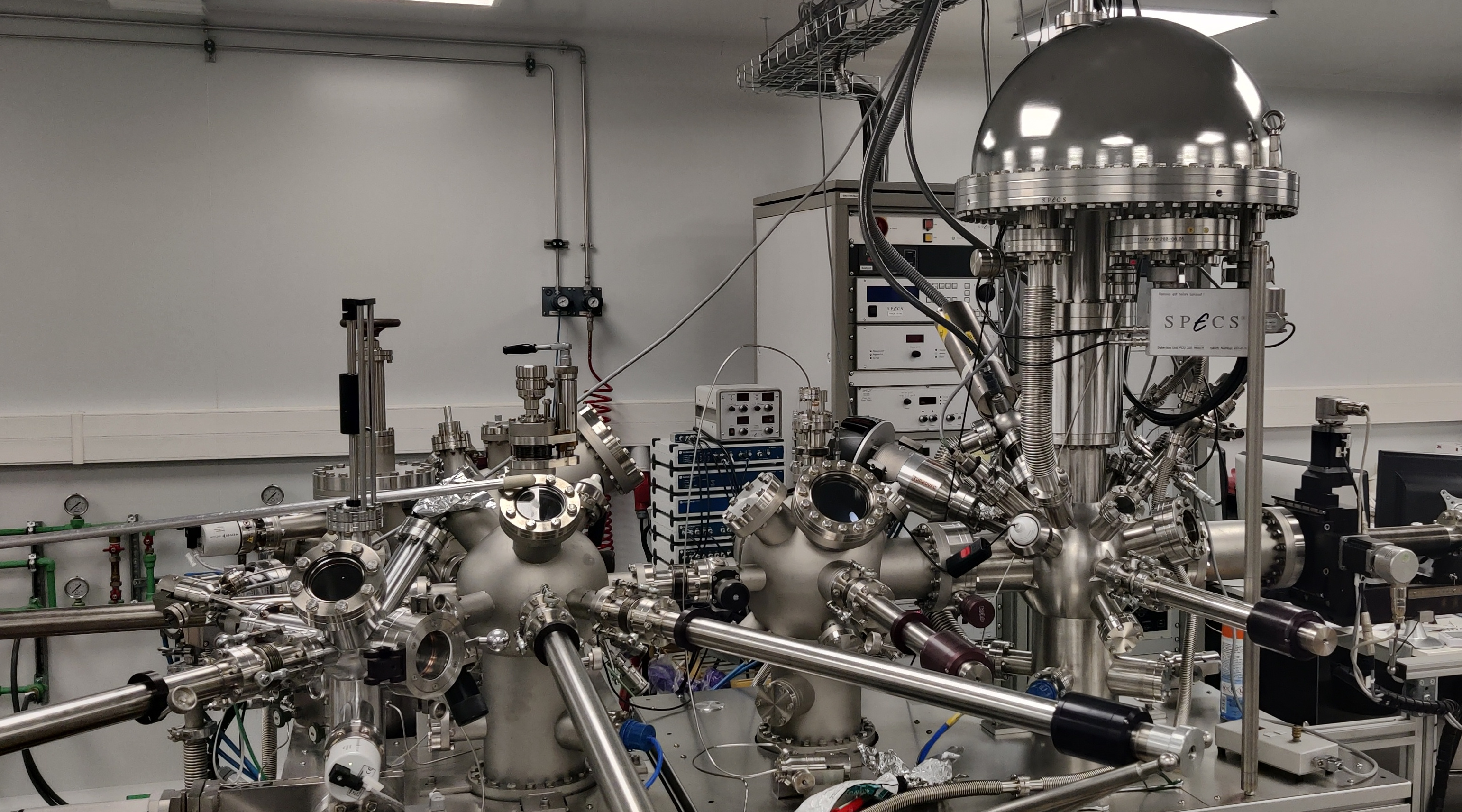 x-ray photoelectron spectroscopy.jpg